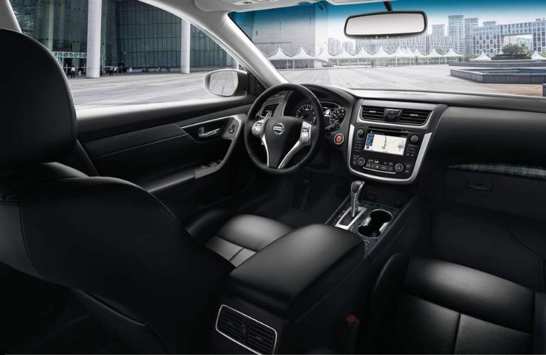 Interior dashboard of the 2017 Nissan Altima