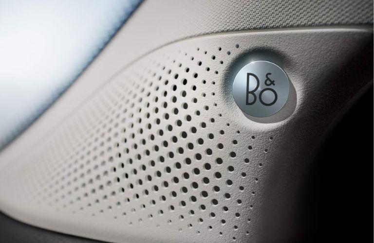 2025 Ford Ranger Lariat sound system close up