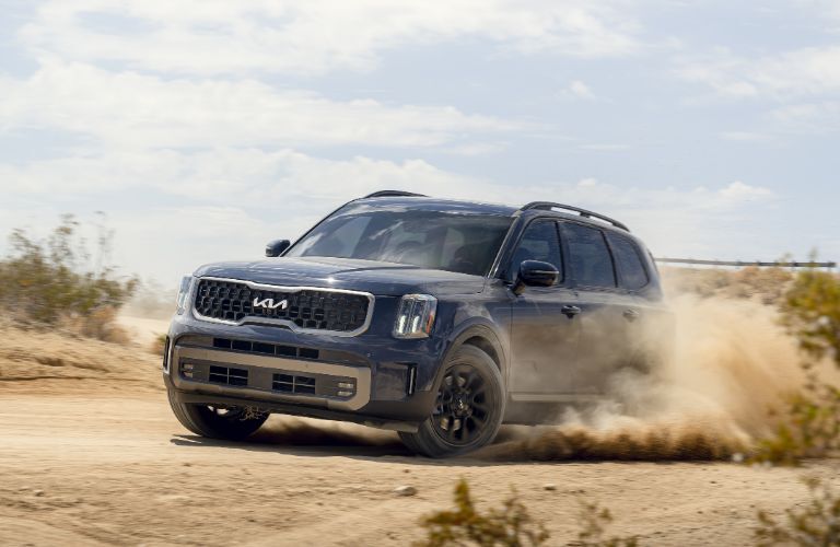 2024 Kia Telluride on a dusty road