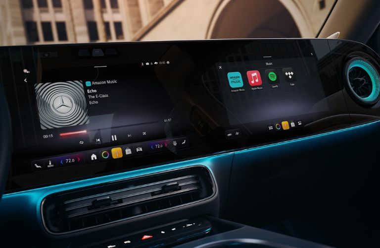 2027 Mercedes-Benz CLA 220 Hybrid Sedan digital cockpit