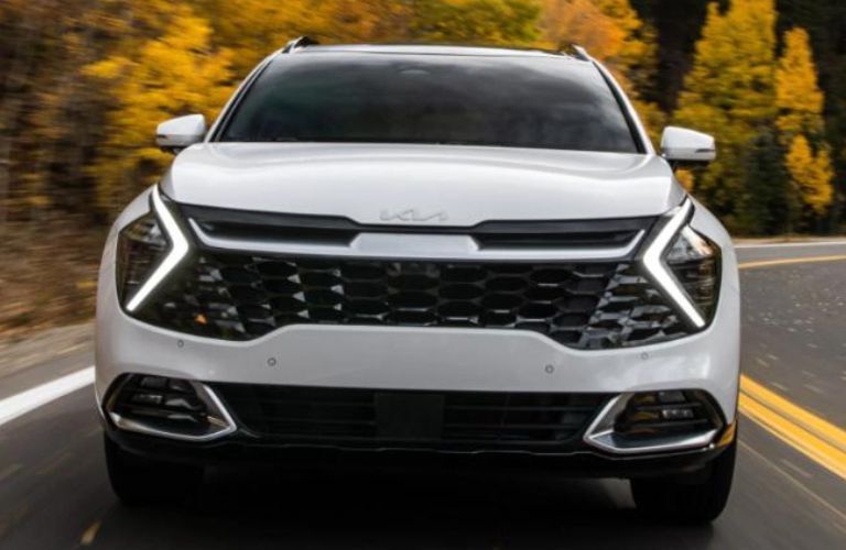 2023 Kia Sportage Hybrid front view