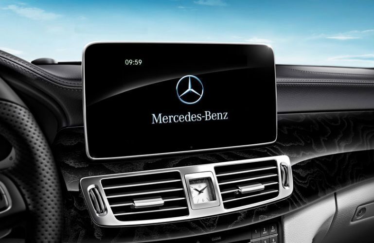 2017 Mercedes-Benz CLS Coupe's touchscreen