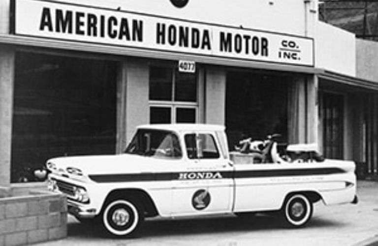American Honda Motor Co., Inc., Honda’s first overseas subsidiary, is established in Los Angeles.