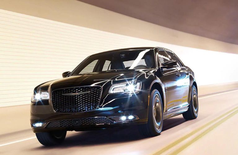 2022 Chrysler 300 exterior front view