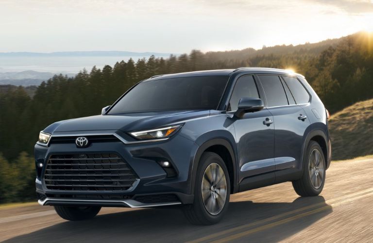 2024 Toyota Grand Highlander Hybrid front and side view