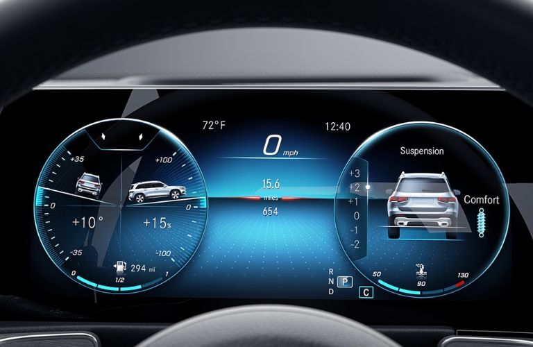 Touchscreen display of the 2022 Mercedes-Benz GLB 250 4MATIC