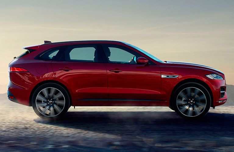 2017 Jaguar F-Pace driving on ice