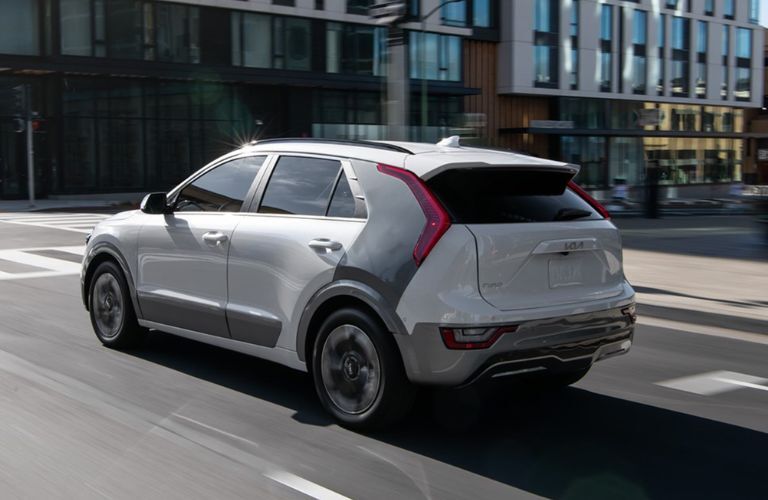 Rear view of the 2025 Kia Niro White