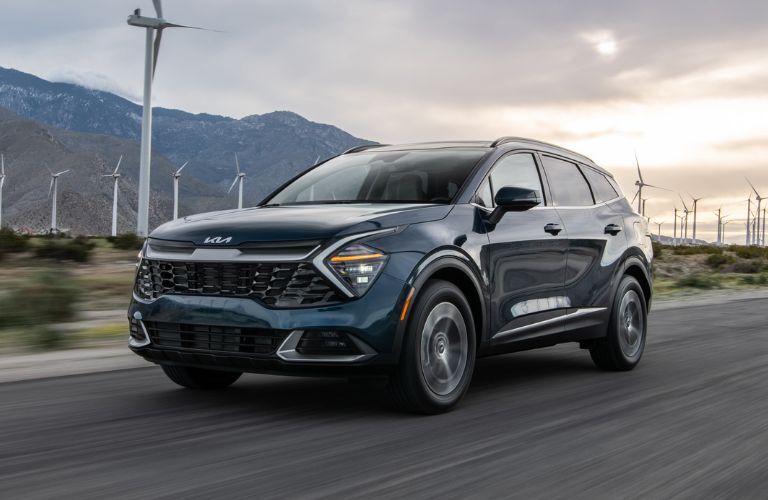 2025 Kia Sportage exterior front side view