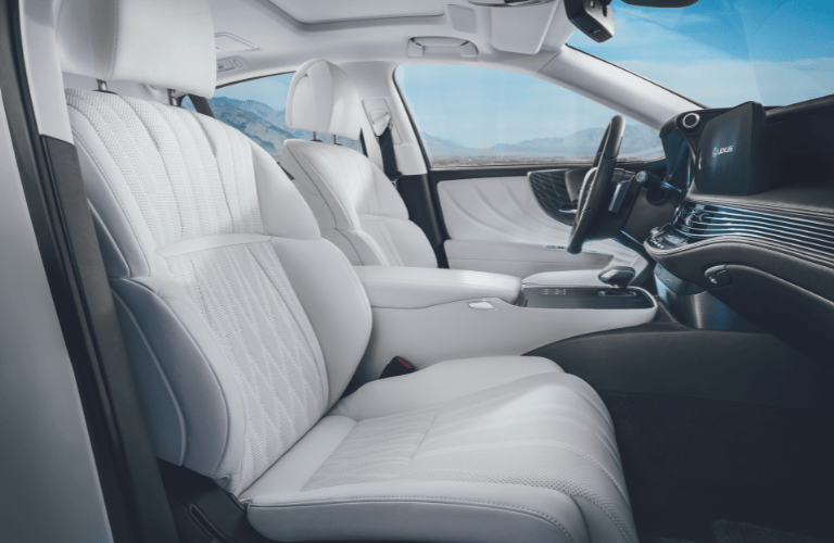 2023 Lexus LS front seats