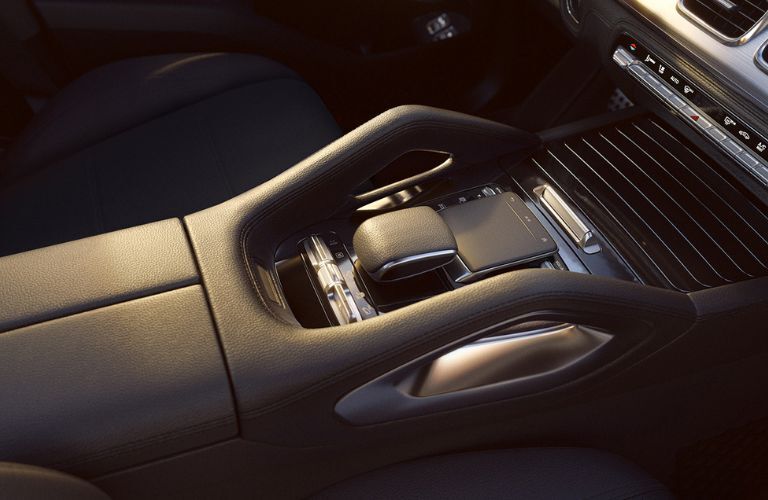 Gear area of the 2022 Mercedes Benz GLE