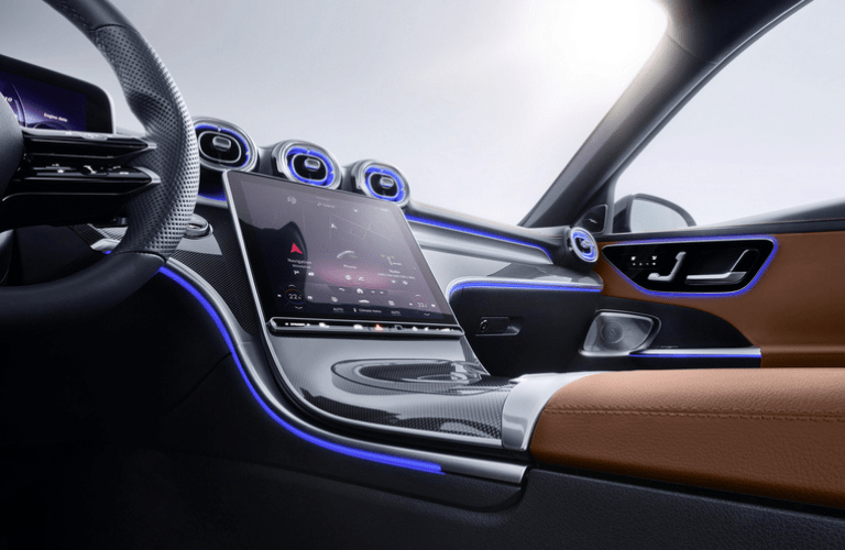 2022 Mercedes-Benz C-Class touchscreen and interior