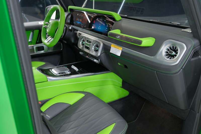 The cockpit of the Mercedes-Benz G-Class Mansory Gronos