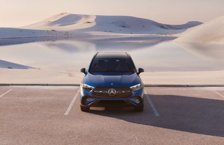 2025 Mercedes-Benz GLC SUV front view