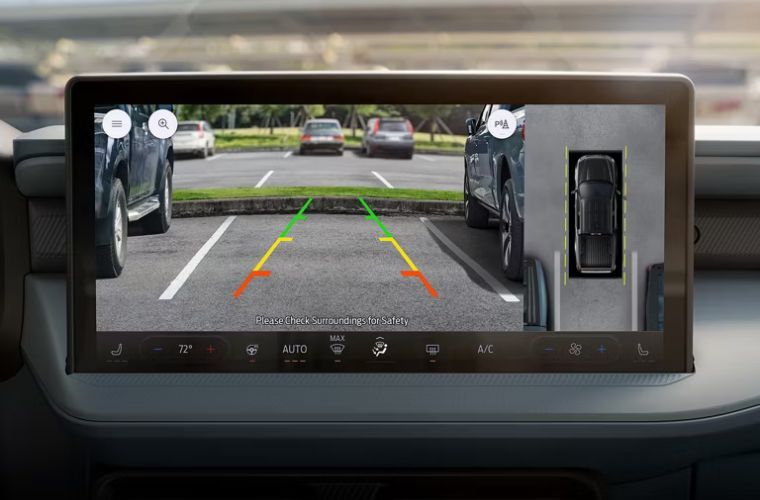 2026 Ford Maverick Lariat touchscreen