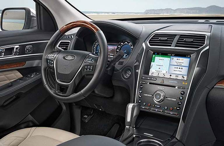 2017 Ford Explorer dashboard overview