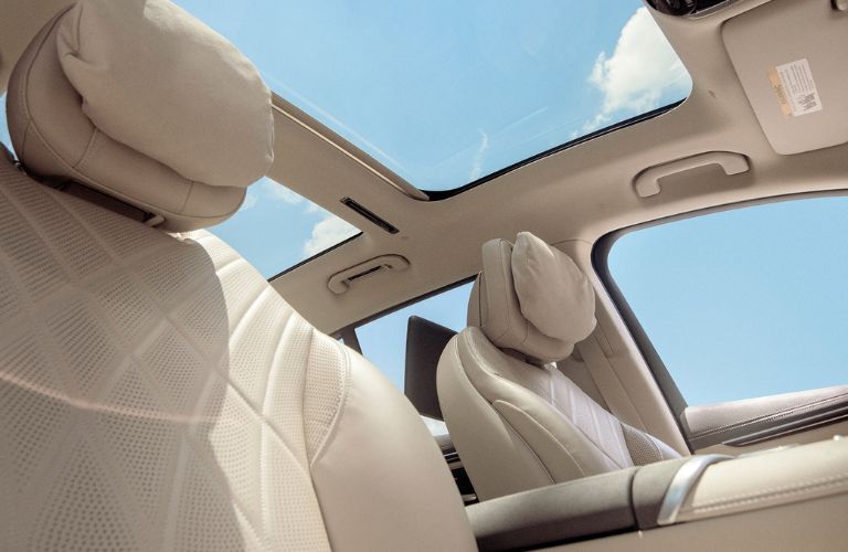Interior seating and sunroof in the 2026 Mercedes-Benz EQS 550 4MATIC® SUV