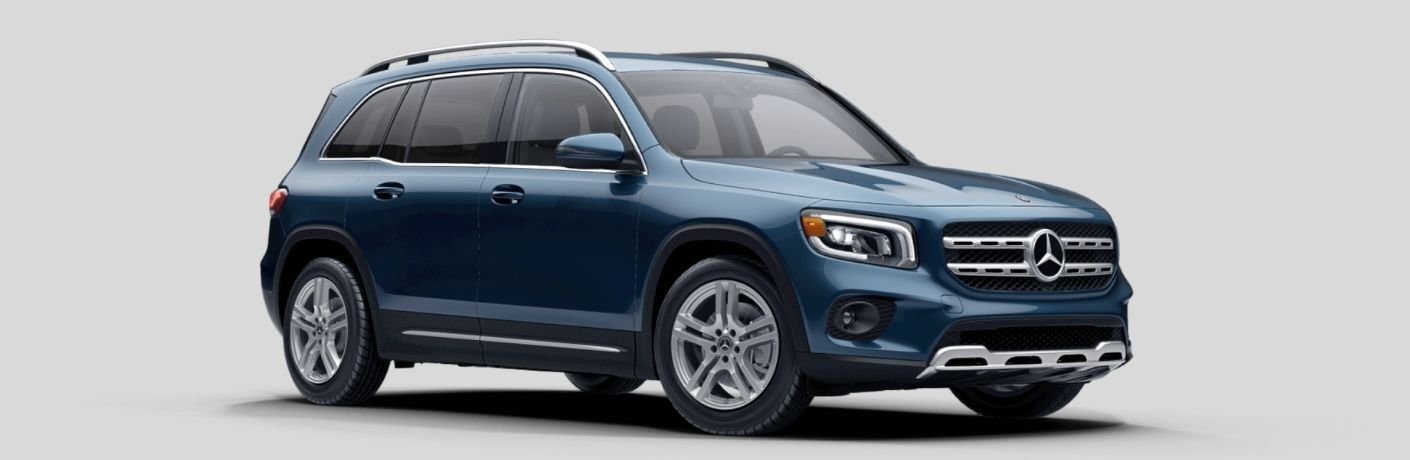 2022 MB GLB 250 SUV side view