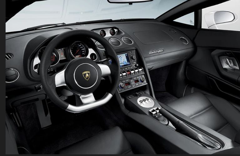 Lamborghini Gallardo Spyder interior front dash