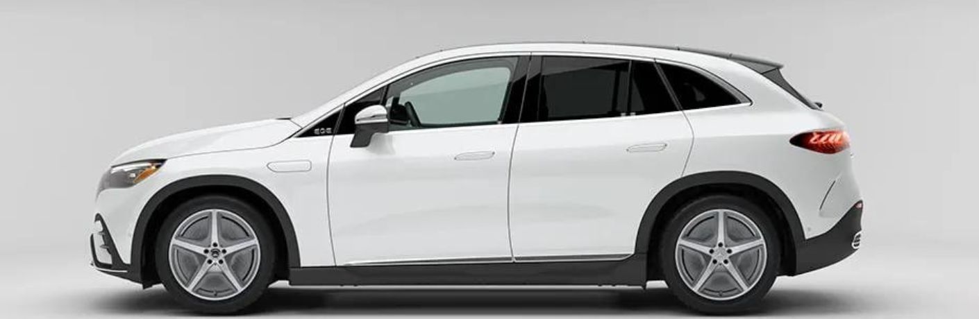 Side view of the 2024 Mercedes-Benz EQE 500 4MATIC SUV White