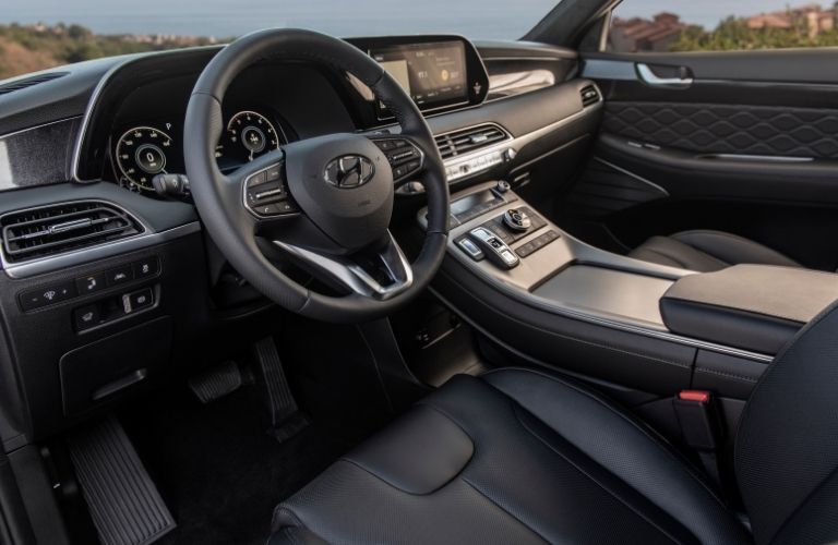 2021 Hyundai Palisade steering wheel and dashboard