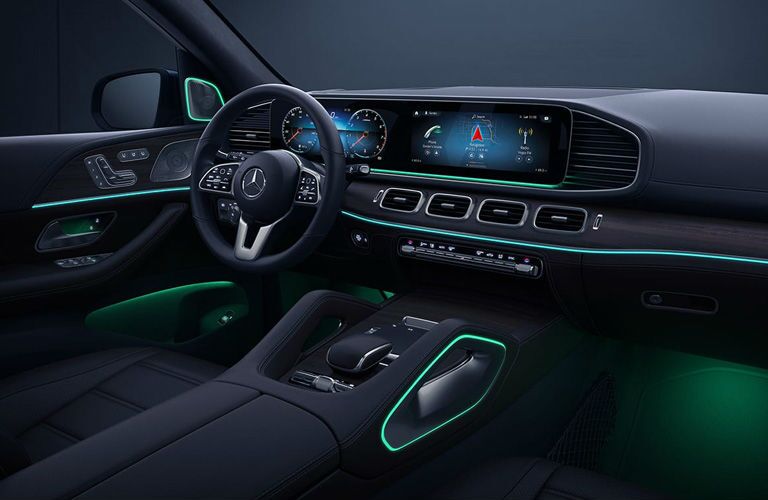 2020 MB GLE SUV interior dashboard steering wheel center console ambient green lighting