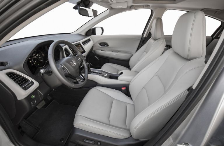 Front row view of the 2019 Honda HR-V