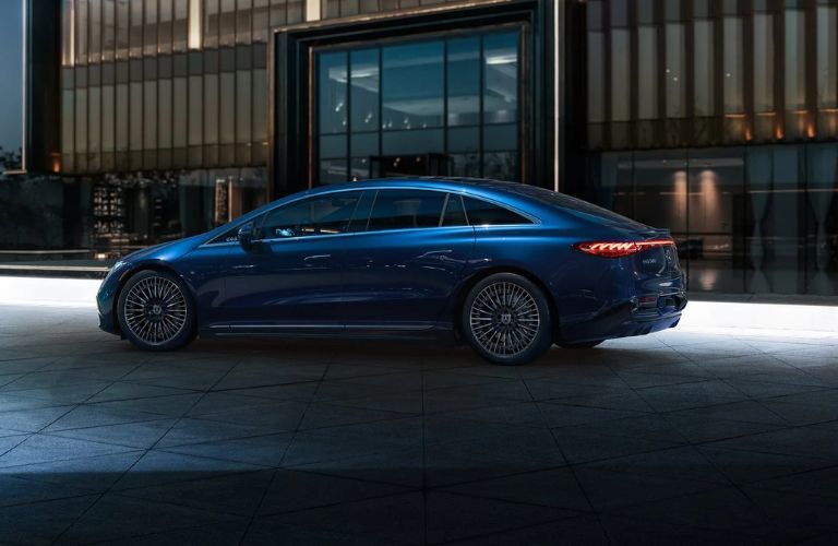 2026 Mercedes-Benz EQS side view