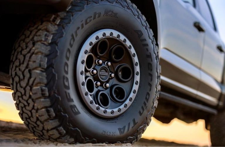 2025 Ford F-150 Raptor wheel and tire