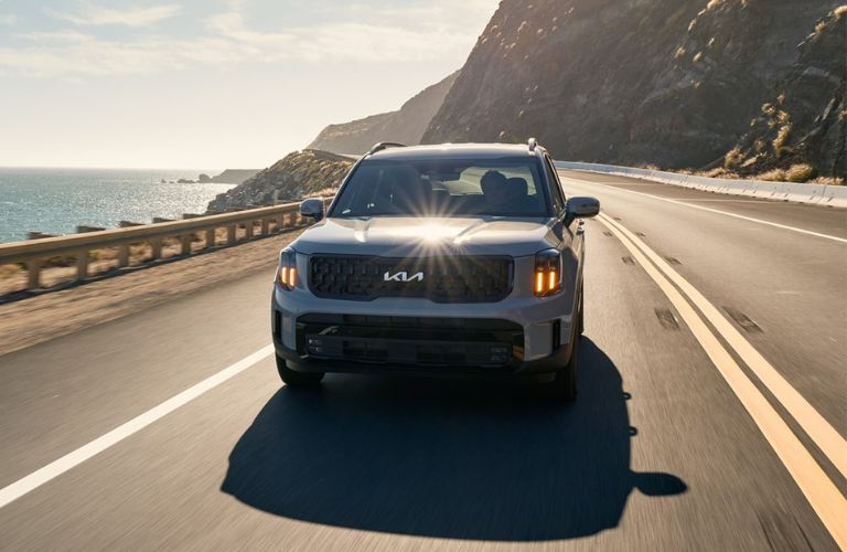 2025 Kia Telluride X-Line exterior front view