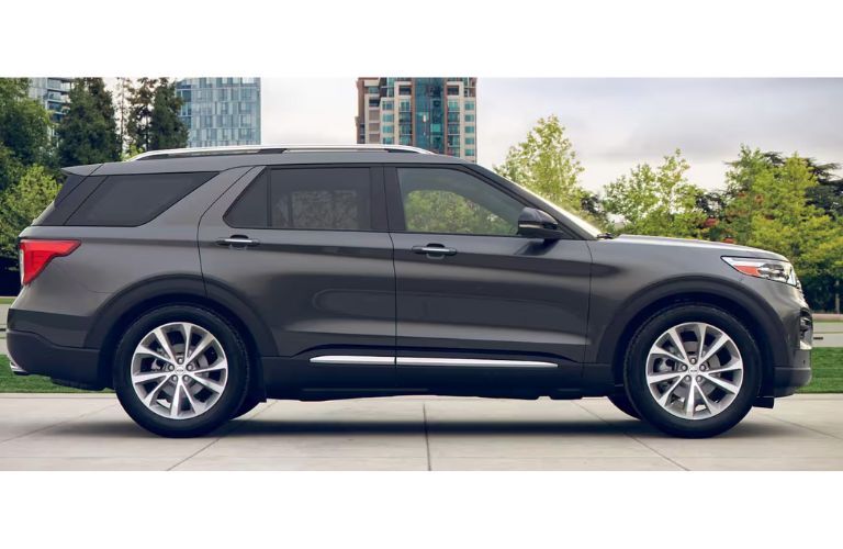 2024 Ford Explorer Carbonized Gray