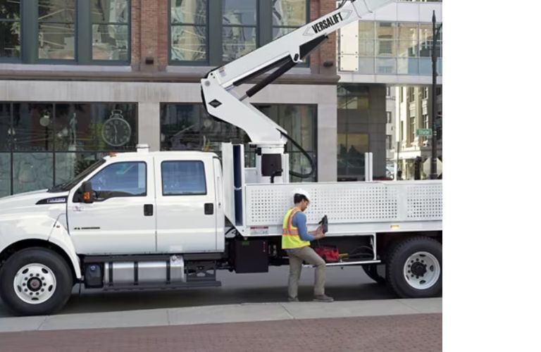 Side view of the 2024 F-650 White