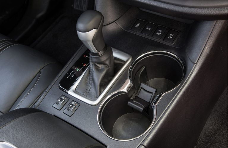 Gearshift of the 2017 Toyota Highlander