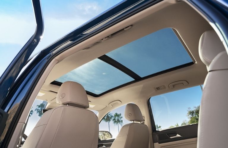 sunroof of the 2022 VW Atlas