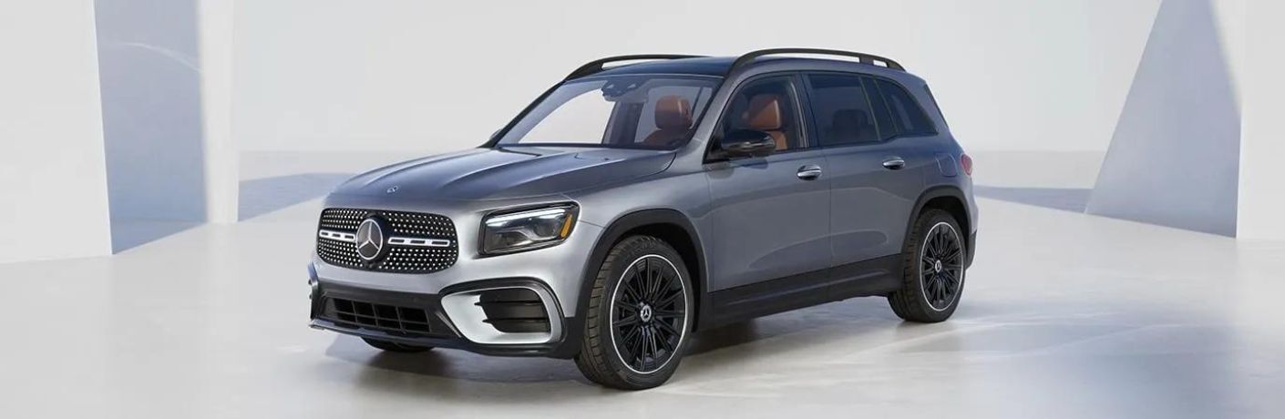 Front-quarter view of the 2025 Mercedes-Benz GLB 250 4MATIC® SUV Gray
