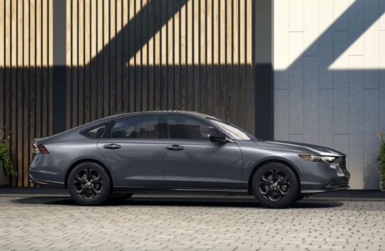 side view of the 2025 Honda Accord