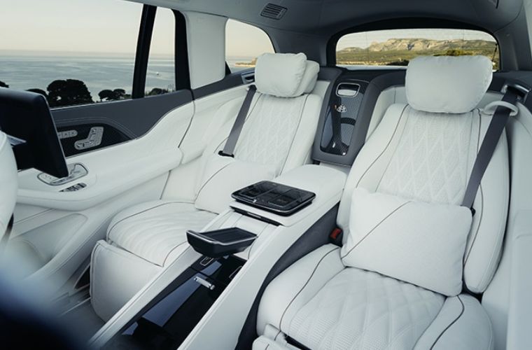 2027 Mercedes-Maybach GLS 680 interior