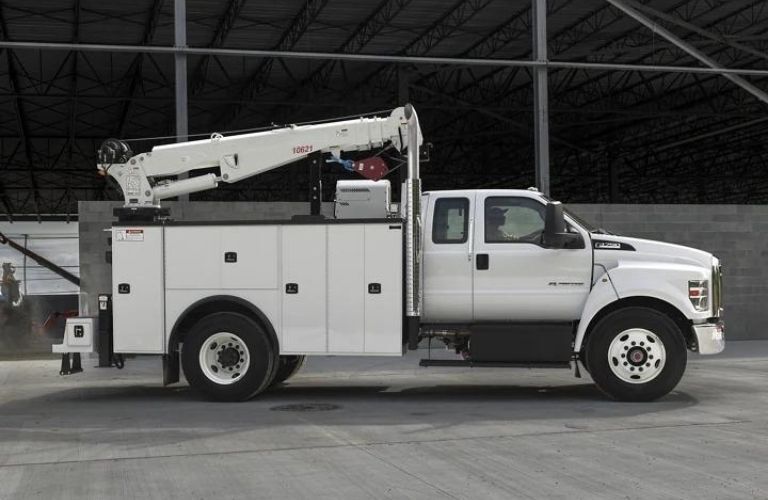 Side view of the 2024 Ford Super Duty F-650 White