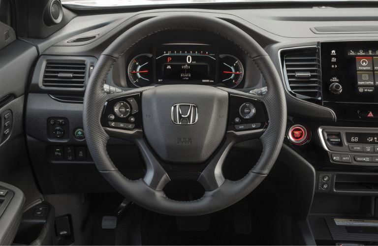 Cockpit view of the 2019 Honda Passport