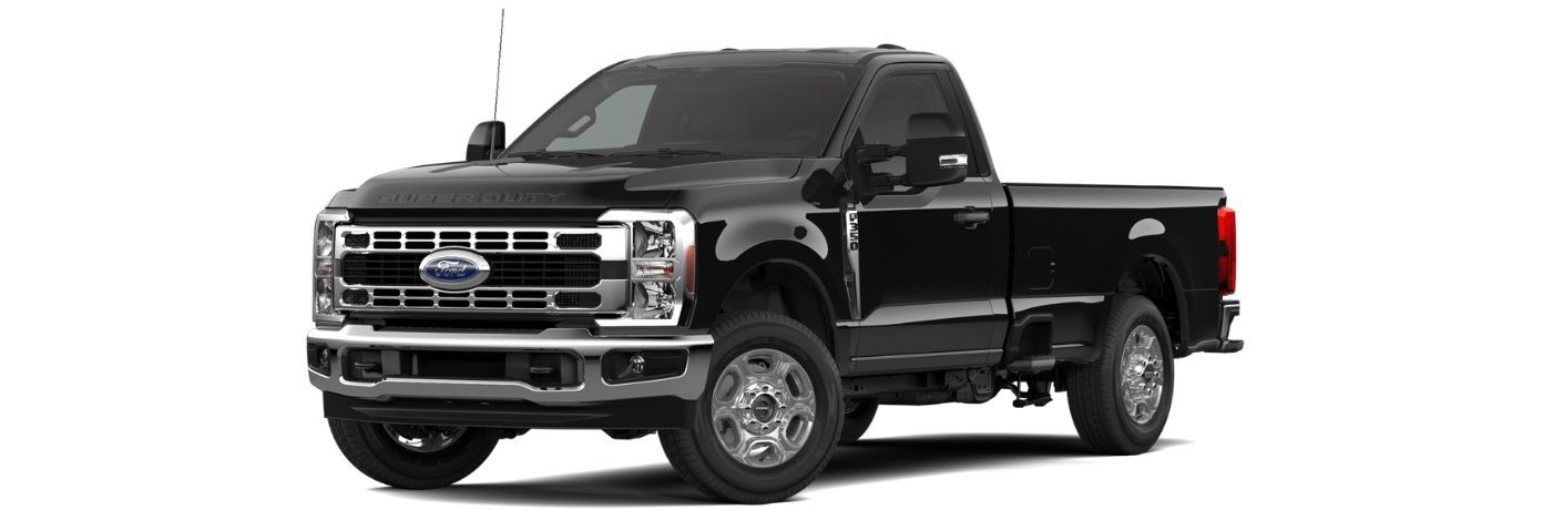 2026 Ford Super Duty F-350 XLT side and front view