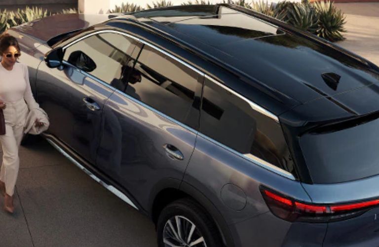 top view of an INFINITI