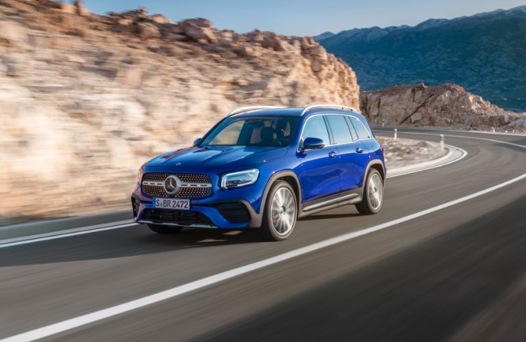 2020 MB GLB exterior front fascia driver side on winding canyon road