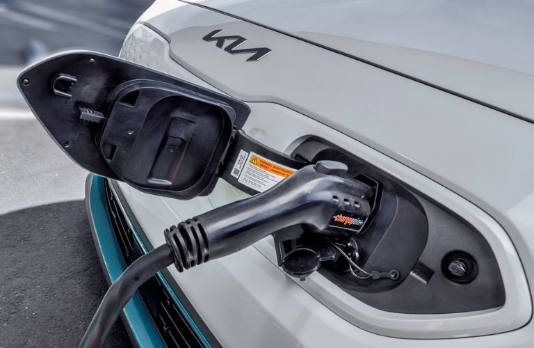 2022 Kia Niro EV Charging