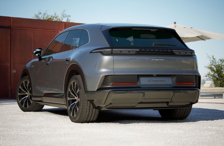 Porsche Cayenne Electric exterior rear view