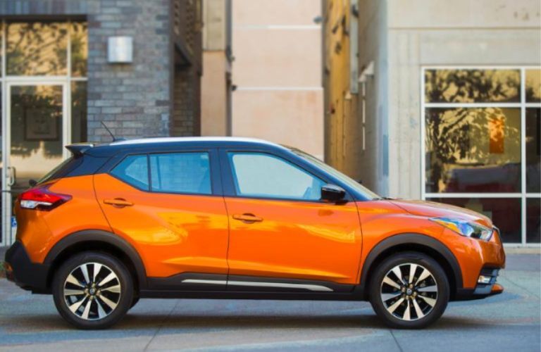 Sideshow of the 2019 Nissan Kicks