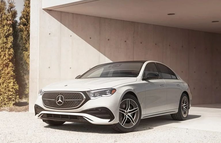 2024 Mercedes-Benz E 350 4MATIC Sedan exterior front view