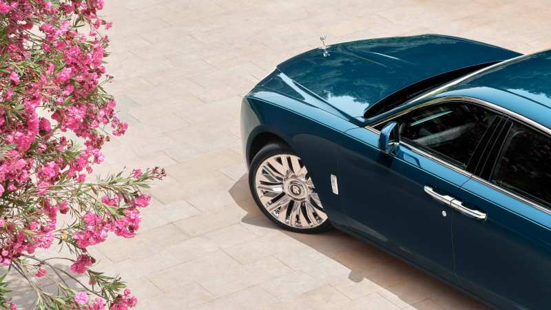 A top down view of the hood of the Rolls-Royce Ghost