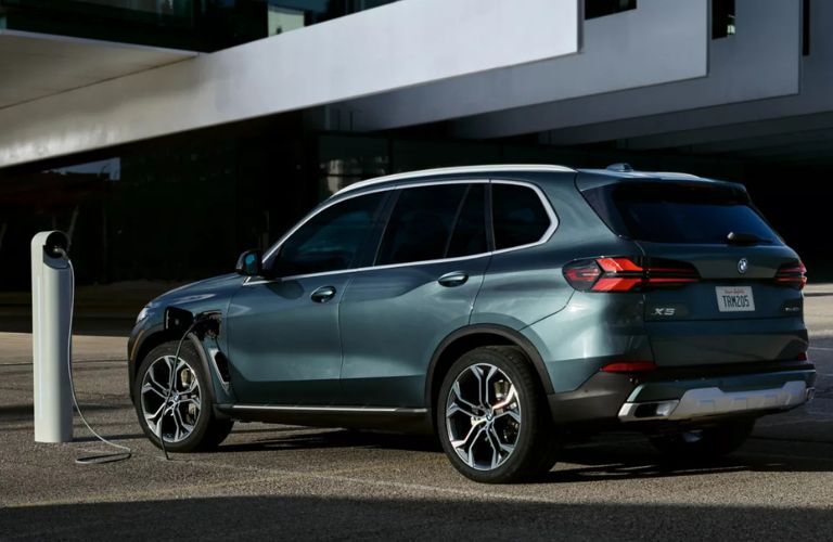 2026 BMW X5 side and back view