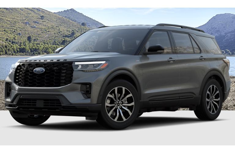 2025 Ford Explorer ST-Line front and side view