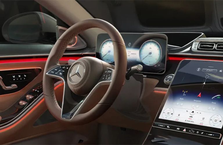 2026 Mercedes-Maybach® S 580 4MATIC® Sedan steering wheel